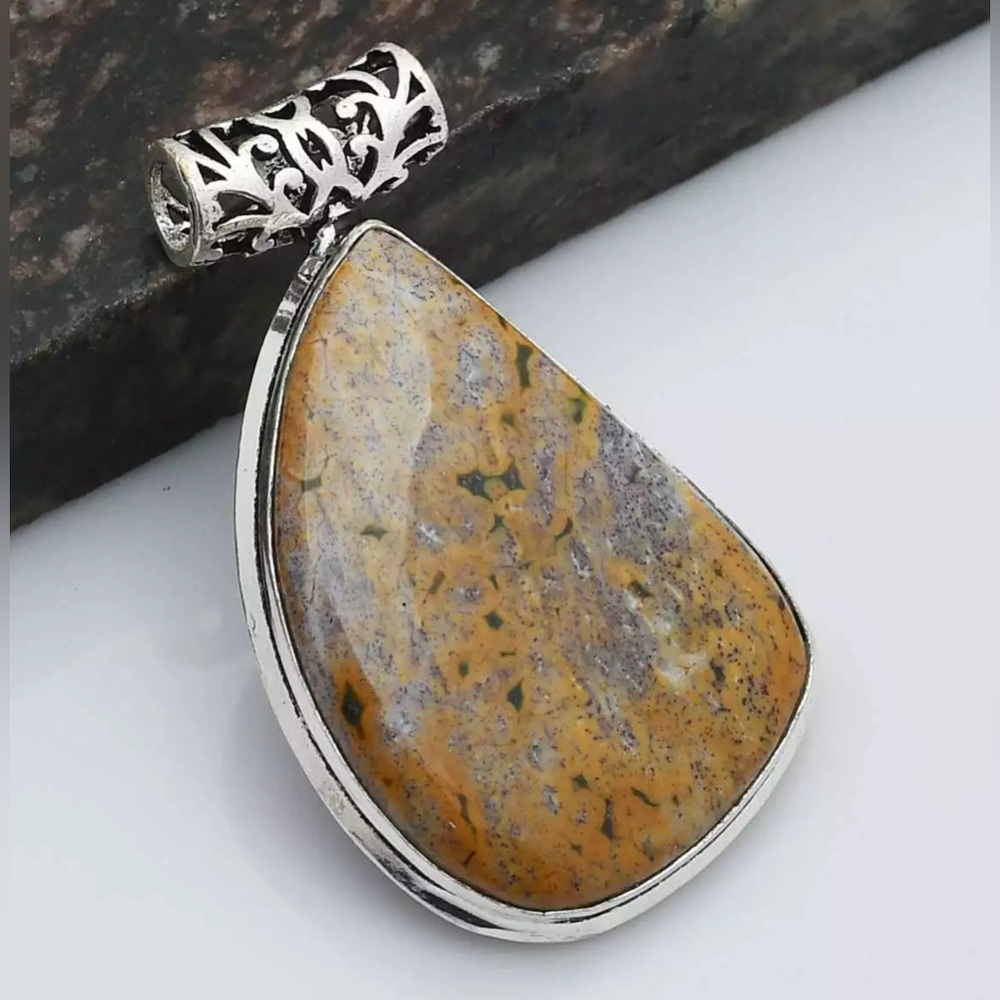 JASPER PENDANT